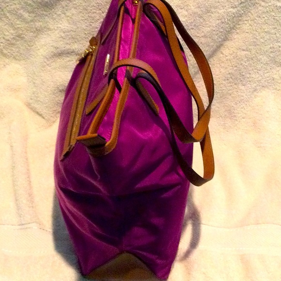 Final sale price❗️just reduced Michael Kors pomegrante Kempton tote bag - Picture 4 of 7